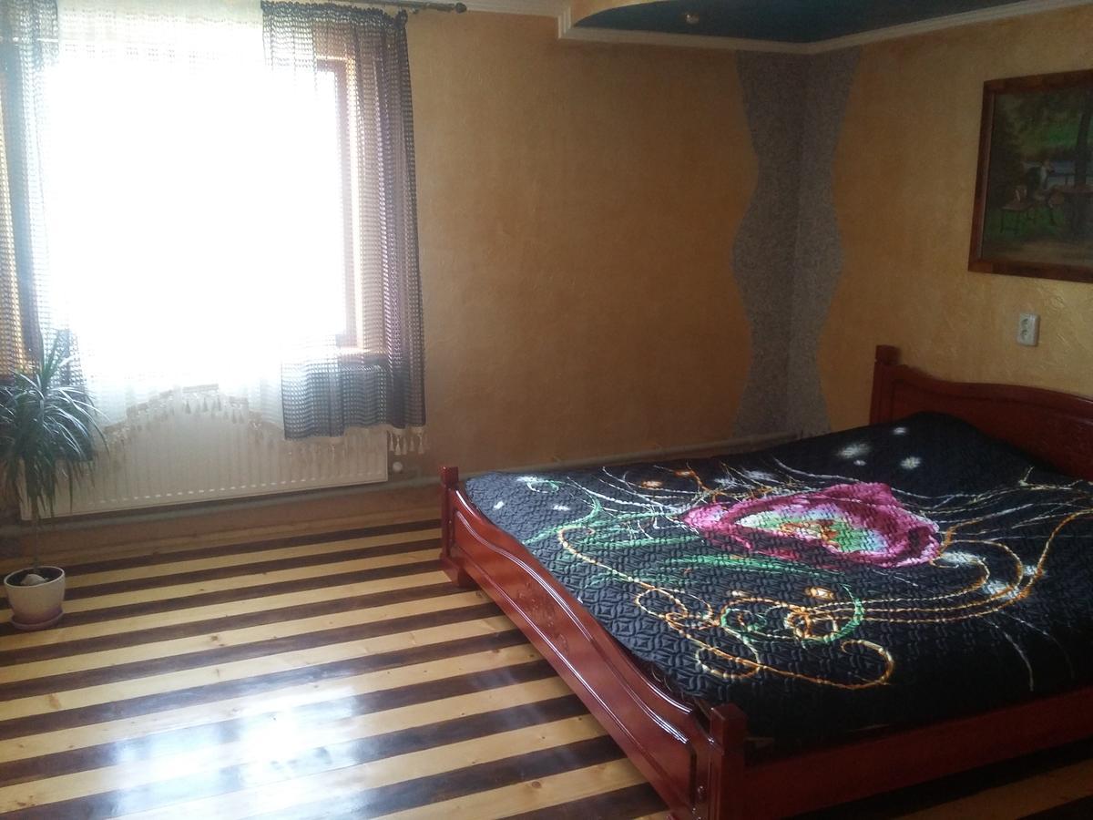 Zatushok Pid Goroyu Villa Верховина Екстериор снимка