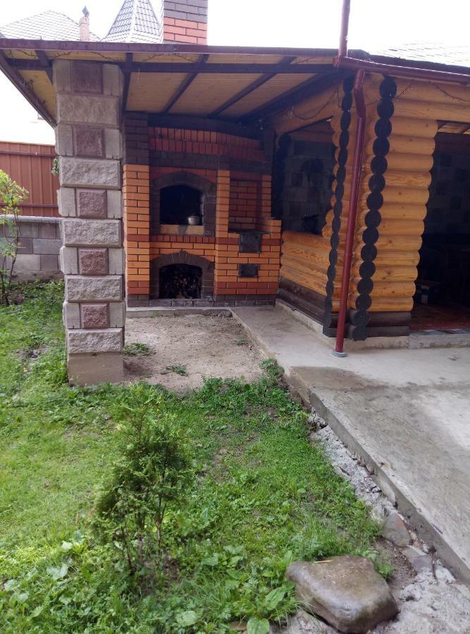Zatushok Pid Goroyu Villa Верховина Екстериор снимка